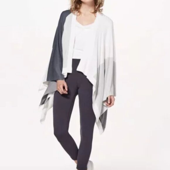 LULULEMON Women's black gray colorblock wrap cardigan - one size - Picture 2 of 8